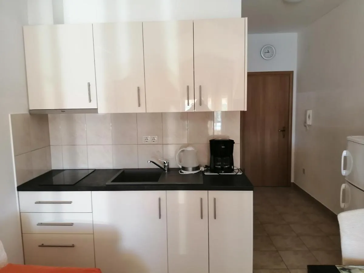 Apartments Saldun 트로기르