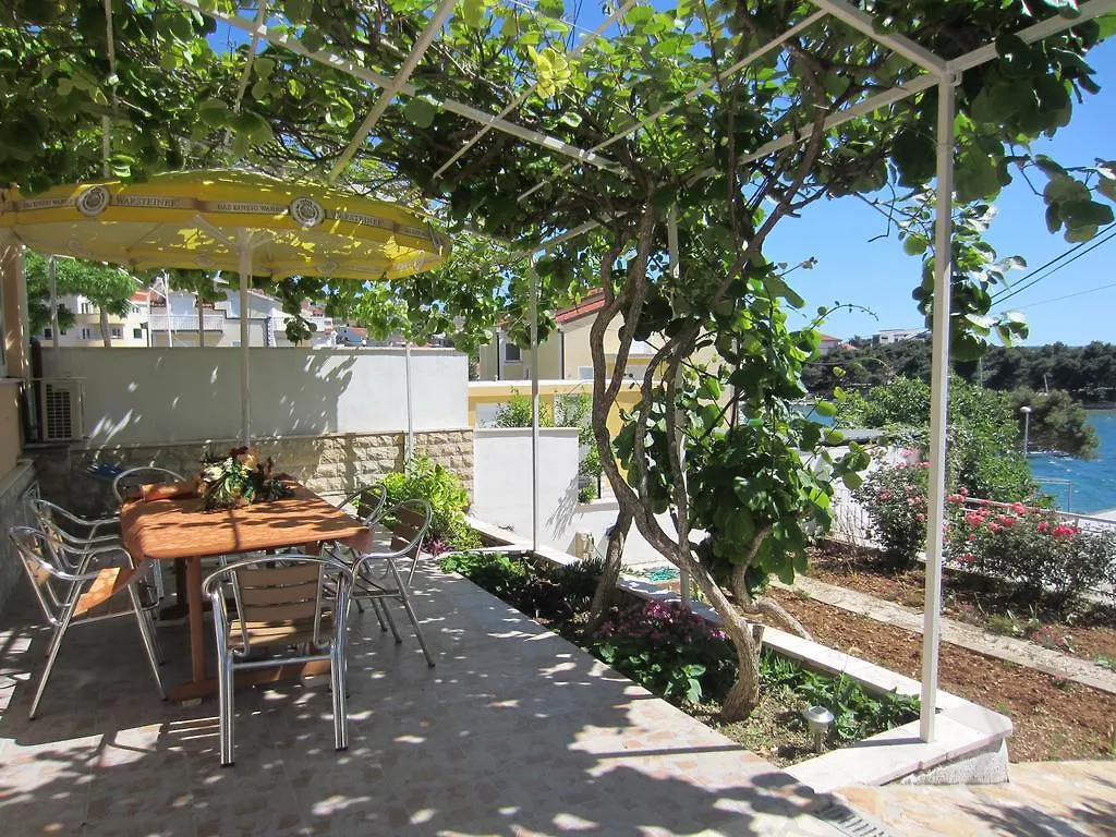 Apartments Saldun 트로기르 크로아티아